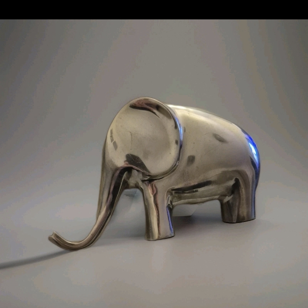 Silver Elephant Figurine Decorative Sculpture
